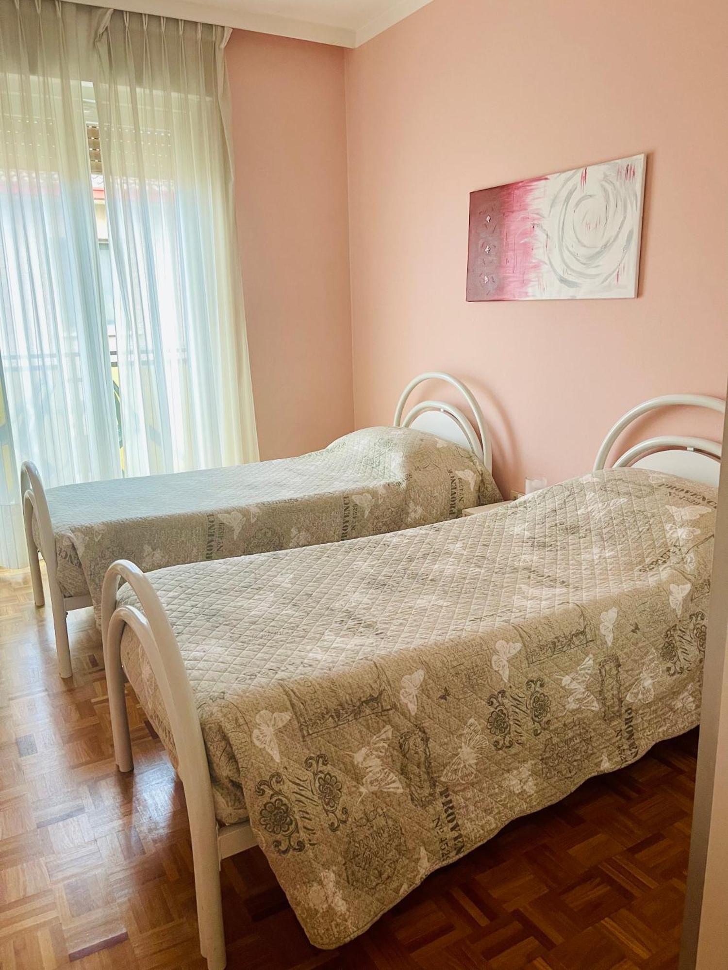 Le Rose Apartment Триест Екстериор снимка