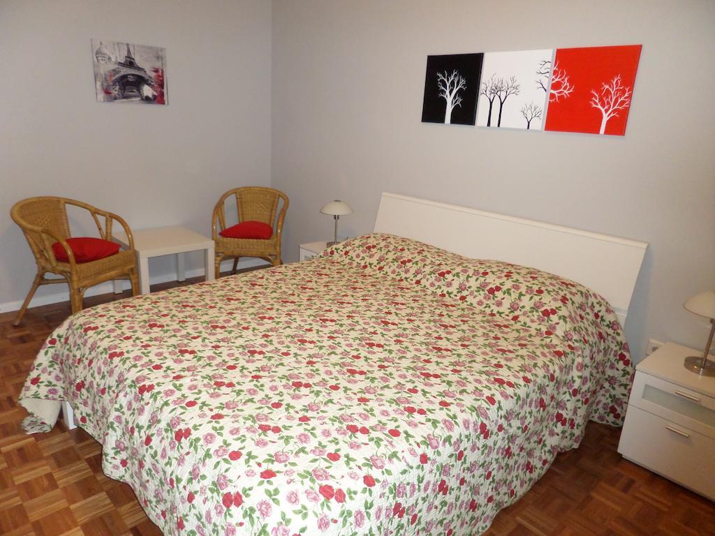 Le Rose Apartment Триест Стая снимка