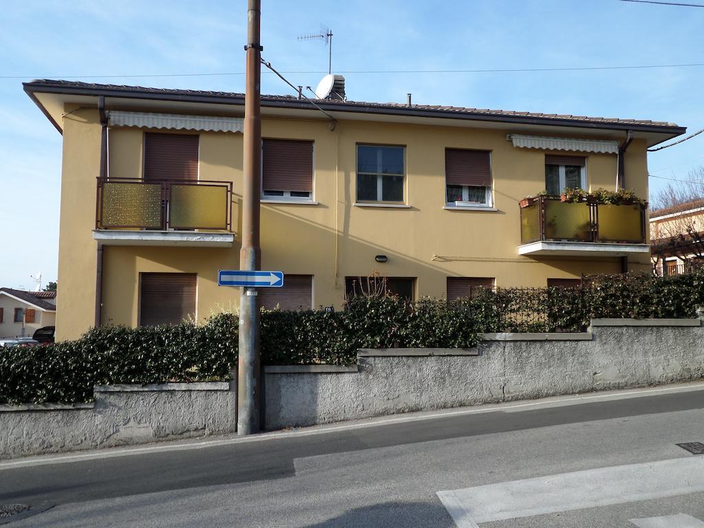 Le Rose Apartment Триест Стая снимка
